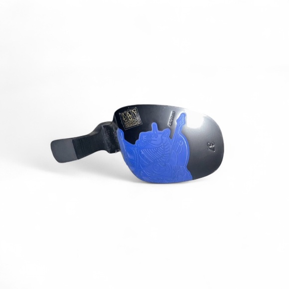 BURBERRY
Adjustable Leather Boots
Womens US 7 - Picture 8 of 13